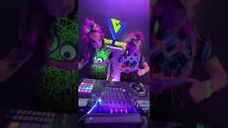 Ayla vs 9pm🔥 ayla tiesto mix dj mashup remix edm music mixing shorts djsetup [upl. by Blanchette27]