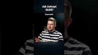 Jak Kacper Lipski ćwiczy głos  W sumie ciekawi ludzie [upl. by Bull937]