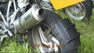 BMW R1200GS Akrapovic vs Leo Vince [upl. by Duster704]