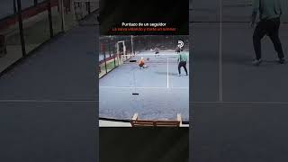 Menuda salvada 🦸‍♂️ padel puntazospadel padeladdict padelamateur padeltime [upl. by Nyletak]