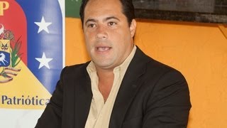 Roberto Carlo Olivares  Lanzamiento de la Junta Patriotica Venezolana en Miami [upl. by Tnilf]