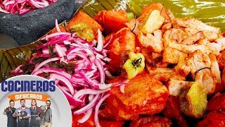 Receta Cochinita pibil  Cocineros Mexicanos [upl. by Ardnazxela]