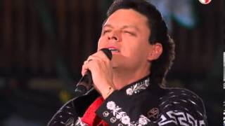 Pedro Fernandez cantando quotDespiertaquot y quotMi Cariñitoquot a la Virgen de Guadalupe [upl. by Oribel]