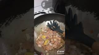 How to cook Sotanghon Guisado [upl. by Philbert]