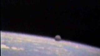 UFO close to Challenger NASA [upl. by Towne]