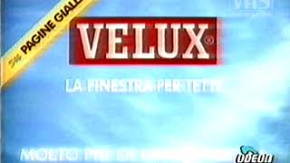 Spot Finestre Velux 1996 [upl. by Sadnac731]