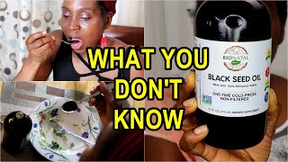 Black Seed Oil Uses and Benefits Health Skin Hair Growth and Side Effects [upl. by Bowers]