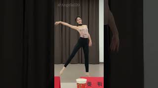 The onthespot reaction to the improvisational dance exam 即興ダンス試験会場で披露します angelahello520 dance [upl. by Gehlbach]