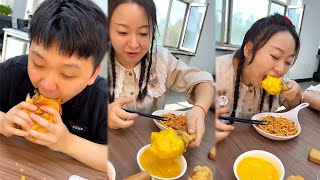 【明天誰做東】煙燻漢堡，這才是漢堡界的流量密碼啊food 美食製作 美食做法 做飯 搞笑視頻 搞笑 烹饪 cooking [upl. by Isidore]