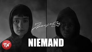 Zwangere Guy  NIEMAND PROD YUNG UMBRO Official Video [upl. by Nodyarg]