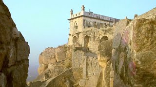 History of golconda fort in hindi  golconda fort intresting secrets [upl. by Kristo]