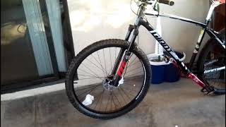 Manitou markhor29er wheel in a 275 fork will it fit [upl. by Eiram]