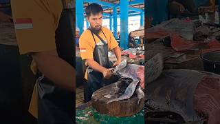 YELLOWFIN TUNA CUTTING SKILLS shorts [upl. by Ailuj]