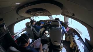 Vietnam Airlines Boeing 7879 Dreamliner Flight Deck View 2015 Paris Air Show [upl. by Aan]