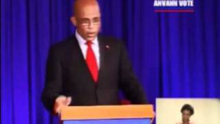 debat ManigatMartelly  Michel Martelly accuse Madame Manigat de laxisme [upl. by Adelric638]