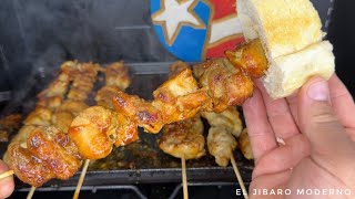 PINCHOS DE POLLO AL ESTILO DE PUERTO RICO LES MUESTRO EL TRUCO DEL MARINADO QUE USAN LOS PINCHEROS [upl. by Ingaborg974]