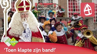 PIET GING UIT FIETSEN  Sinterklaasliedjes  NPO Zappelin [upl. by Debbra863]