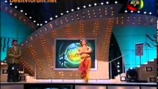 Saroj khan dances on 1 2 3 Dance sangram [upl. by Gussie366]