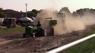 This was CRAZY 1350lb modified tractor pull Shelburne [upl. by Zora]