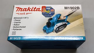 Makita M1902B  Makita Planer 82mm [upl. by Llenhoj]