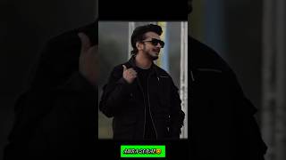 Munawar faruqui shayari on love ❤️  munawarfaruqui splitsvillax5 siwettomar siwettomarshorts [upl. by Rai225]