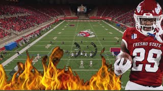 Using Fresno State to Beat A Fresno State running back [upl. by Eineg136]