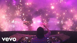 Avicii  Summer Tour 2013 Recap VEVO LIFT [upl. by Nnadroj]