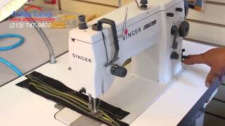 Singer 20u73 Zig Zag Sewing machine [upl. by Anna-Maria238]