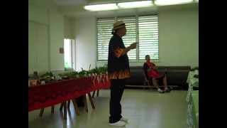 Kahuna Nui Ikaika Dombrigues Giving Laau Lapaau Workshop in Pahoa Hawaii [upl. by Ingamar]