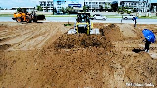 Extremely Shantui DH17c2 Bulldozer Pushing Sand with Dongfeng Dump Trucks Dumping Sand Filling [upl. by Reyam]