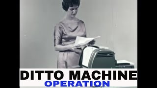 HOW TO USE A 1960s DITTO MACHINE MIMEOGRAPH SPIRIT DUPLICATOR PHOTOCOPIER 43624 [upl. by Iridissa]