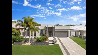 15 Parklands Boulevard Wondunna [upl. by Mitch]