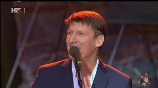 Tomislav Bralić amp klapa Intrade  Cviće Arena Pula 2017 [upl. by Ailecnarf383]