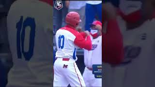 Jonronazo ENORME de Lisbán Correa en el Preolímpico de Beisbol 2021 [upl. by Notniuqal]