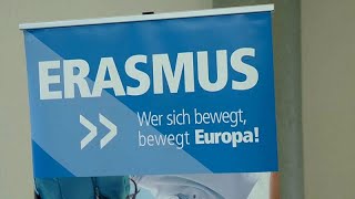 Au RoyaumeUni les adieux difficiles à Erasmus [upl. by Earissed218]