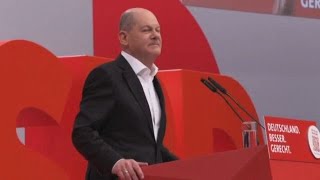 Scholz alle prese con accordo di bilancio quotNessun taglio al welfarequot [upl. by Aneris]