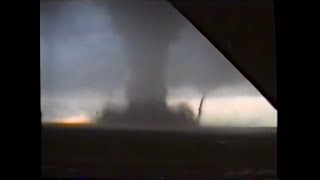 Tornadoes In Lazbuddie Texas May 10 1991 [upl. by Larret]