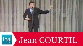 Jean Courtil quotLa circulation dans les grandes villesquot  Archive INA [upl. by Ainadi]