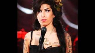 Amy Winehouse  Me And Mr Jones Live Itunes Festival [upl. by Bull413]