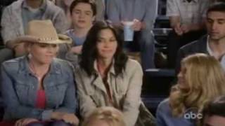 Bande annonce  Cougar Town la série [upl. by Hayikat966]