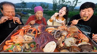 홍게와 문어 전복에 각종 조개 가득 넣은 얼큰시원한 해물탕 Seafood soup with octopus crab요리amp먹방  Mukbang eating show [upl. by Adaurd177]