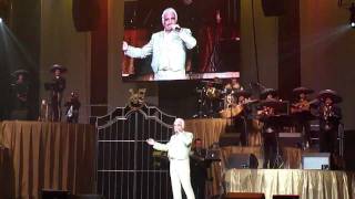 Vicente Fernandez Estos Celos [upl. by Martie281]