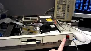 IBM PS2 Model 30 8086 8530021 Overview [upl. by Arateehc618]