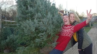 EEN KERSTBOOM HALEN  ENZOKNOL VLOG 488 [upl. by Yvad]