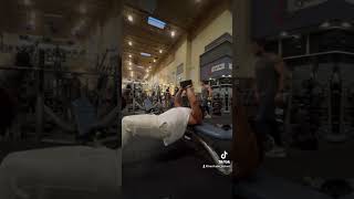 Pullovers bodybuilding gym exercise [upl. by Ylim]