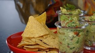 Recette facile  Guacamole maison façon Hervé Cuisine [upl. by Adelind]