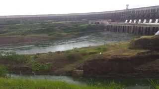 Brazil Itaipu Dam이따이뿌 댐 [upl. by Letnohs]