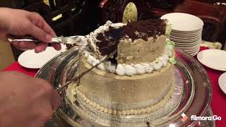 How to cut two tiered cake [upl. by Angele679]