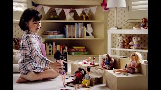 Comercial de Barbie sobre el empoderamiento de las mujeres conmueve en redes sociales [upl. by Neeluqcaj]