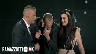 Entre Tú Y Mil Mares  Eros Ramazzotti Laura Pausini amp Biagio Antonacci [upl. by Sinoda581]